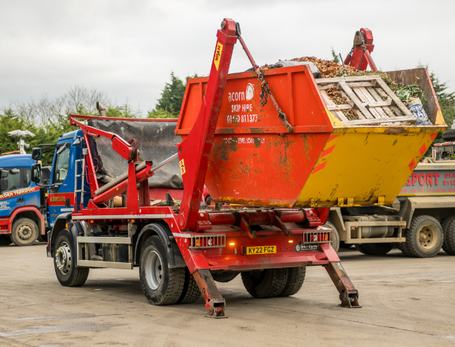 What Waste Can You Put in a Skip UK – Guidelines and Regulations