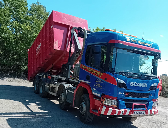 What is Roll Bin Hire in the UK?